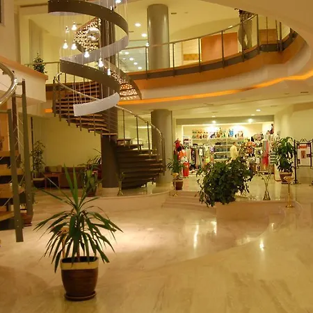 帕姆热温泉诊所及spa酒店 5*