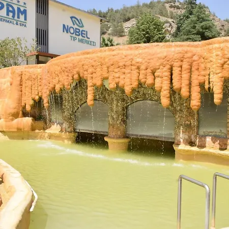 Pam Thermal Clinic & אתר נופש פמוקלה