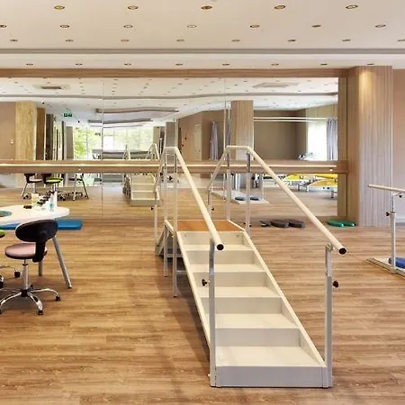 אתר נופש Pam Thermal Clinic &