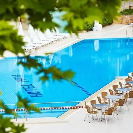 אתר נופש Pam Thermal Clinic & 5*