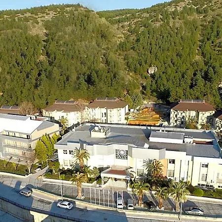 Resort Pam Thermal Clinic &