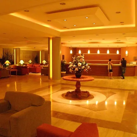 Pam Thermal Clinic & אתר נופש 5*